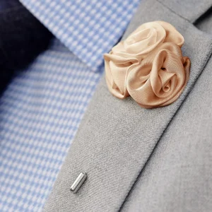 Warren Asher Boutonnière à Fleur De Rose Beige 12