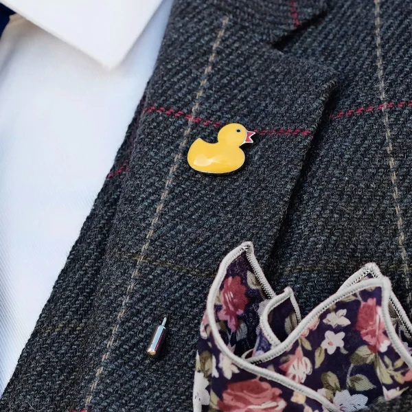 Warren Asher Broche Le Canard Jaune 4