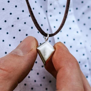 Lucleon Collier En Cuir Brut à Pendentif Argenté Le Diamant 14