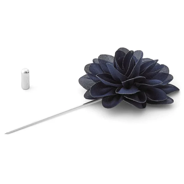 Warren Asher Boutonnière à Fleur Bleu Marine « La Subtile » 3