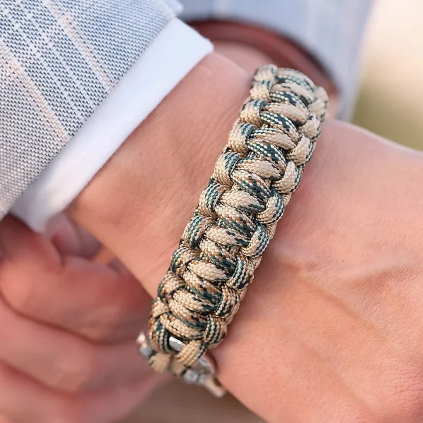 Tailor Toki Bracelet Paracord Sable 4