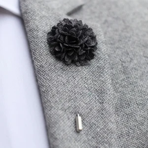 Warren Asher Boutonnière à Fleur Charbon 12