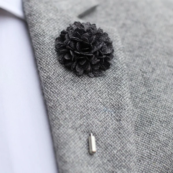 Warren Asher Boutonnière à Fleur Charbon 4