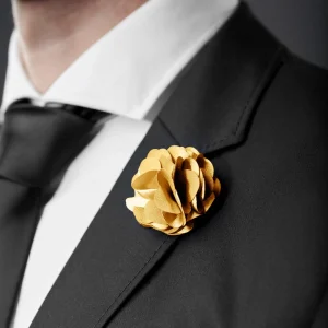 Warren Asher Boutonnière à Fleur Ardente Luxueuse 12