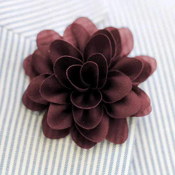 Warren Asher Broche Pour Homme « Le Dahlia Noir » 4